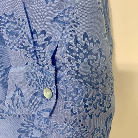 Notation button down, burn out floral pattern top SZ XL - Picture 3 of 5